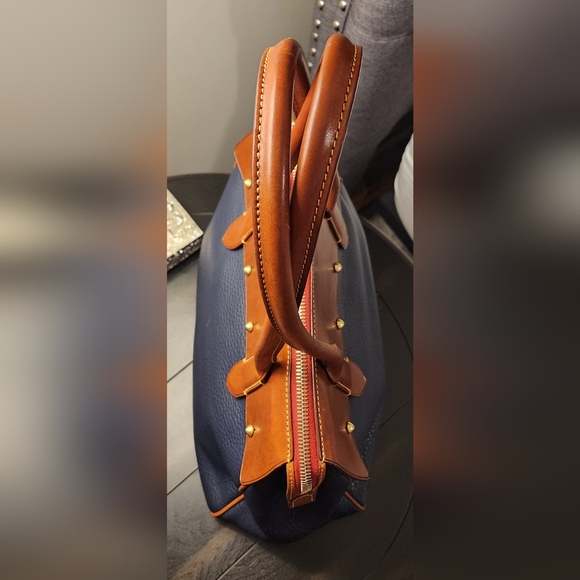 DOONEY & BOURKE Pebble Grain and Vachetta Leather Large Satchel EUC - Picture 4 of 14